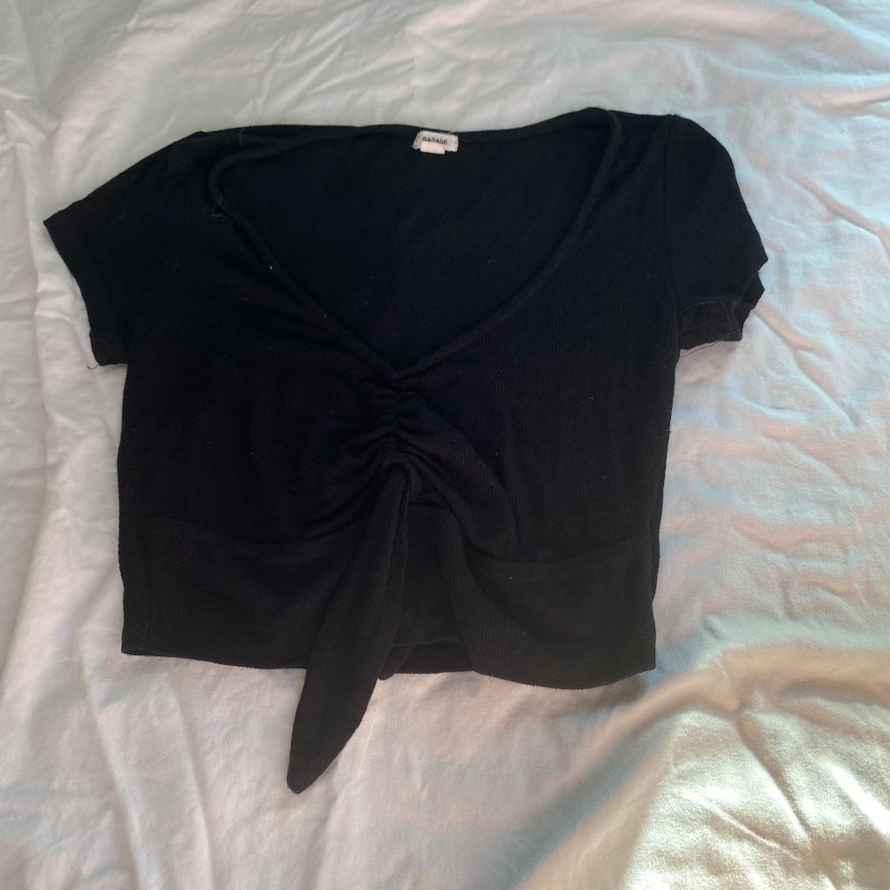 Garage Cropped Ruched Black Shirt